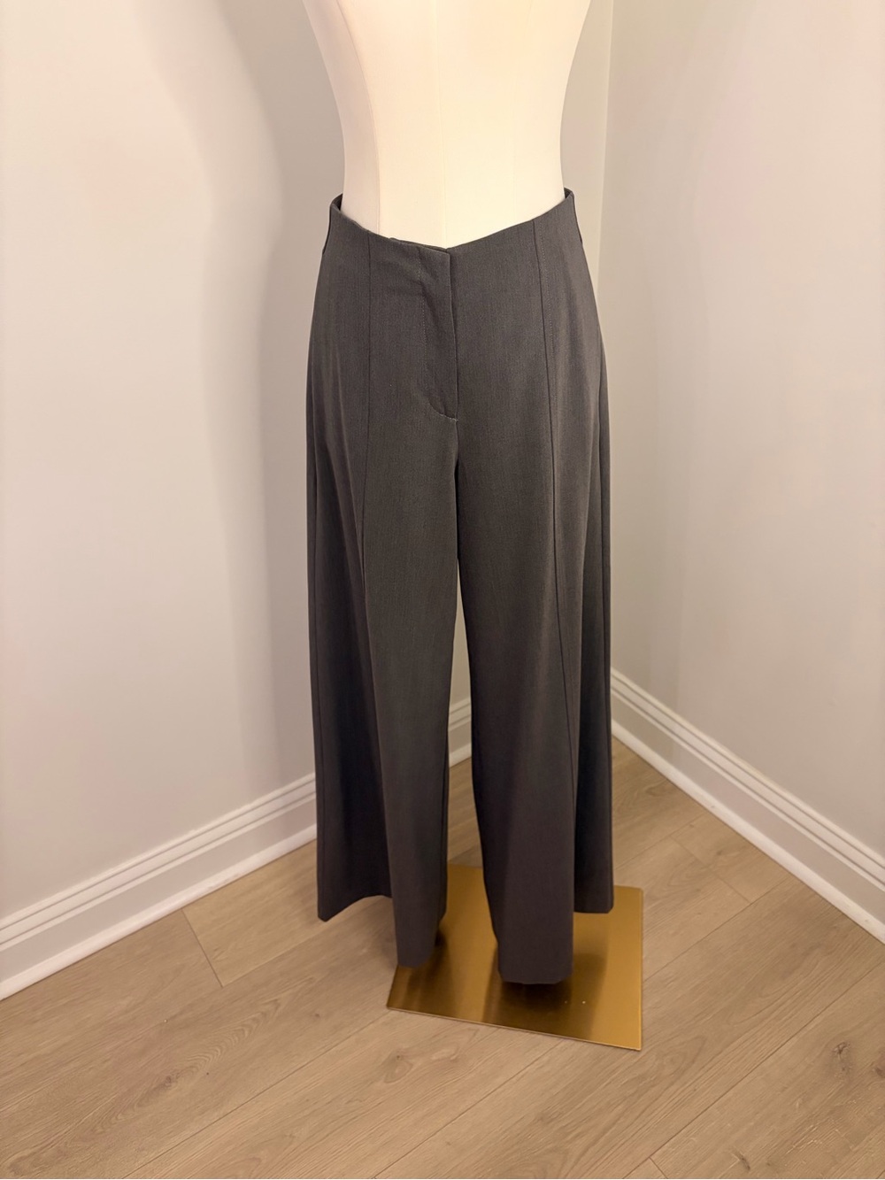 NWT Le Tricot Perugia Vestibilita A Gamba Large In Dark Grey Size IT40/US4